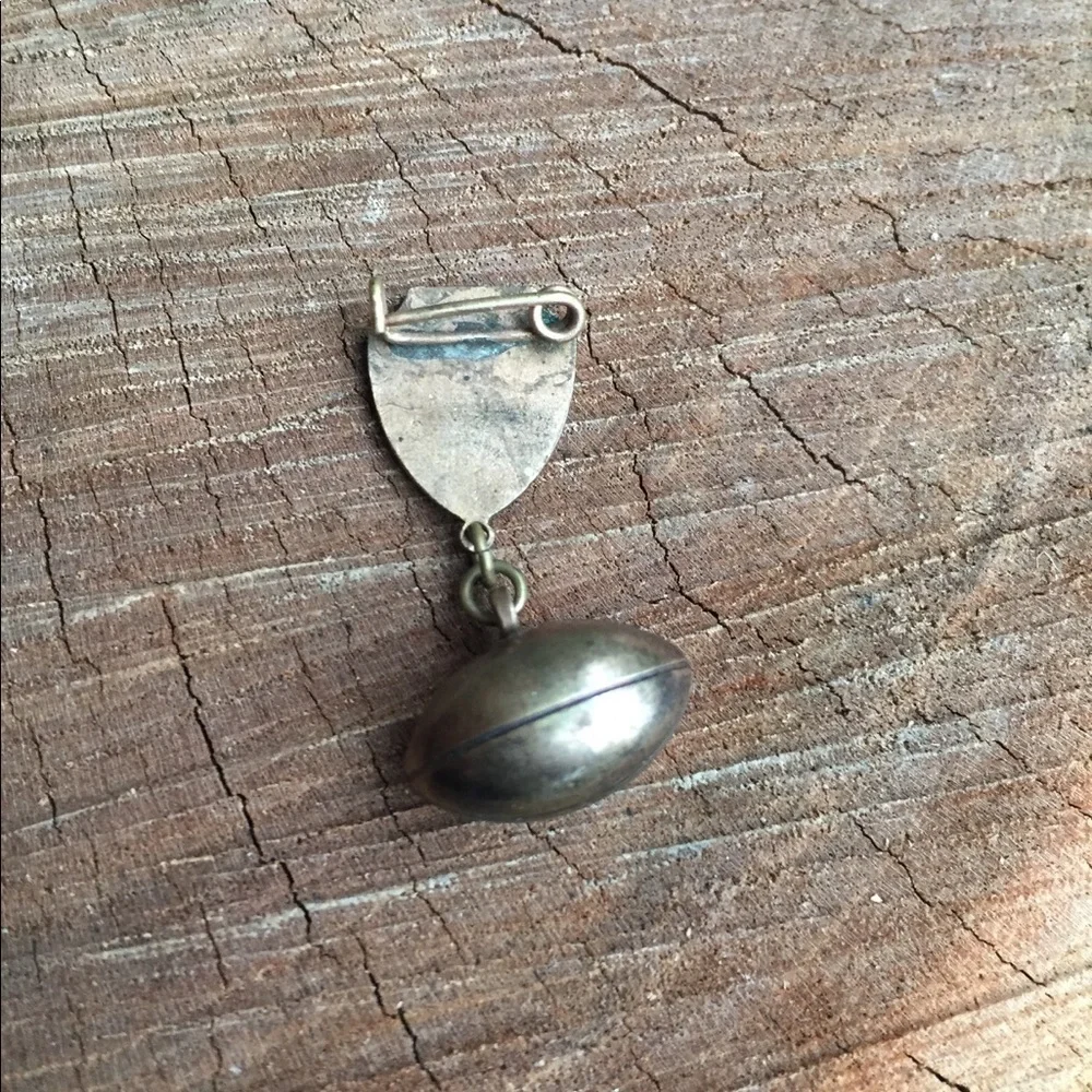 Lincoln’s Birthplace Hodgenville Ky Football Pin